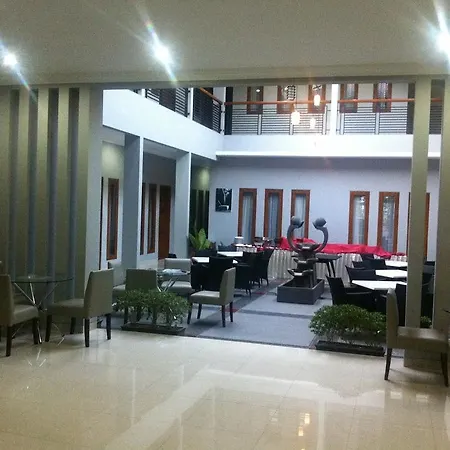 Rosalia Indah Hotel-3